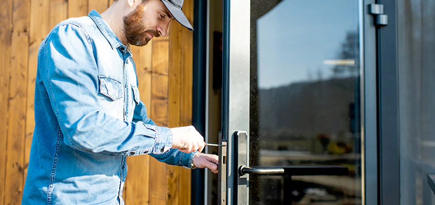 Frameless Glass Storefront Door Locks Replacement in Avocado Heights, CA