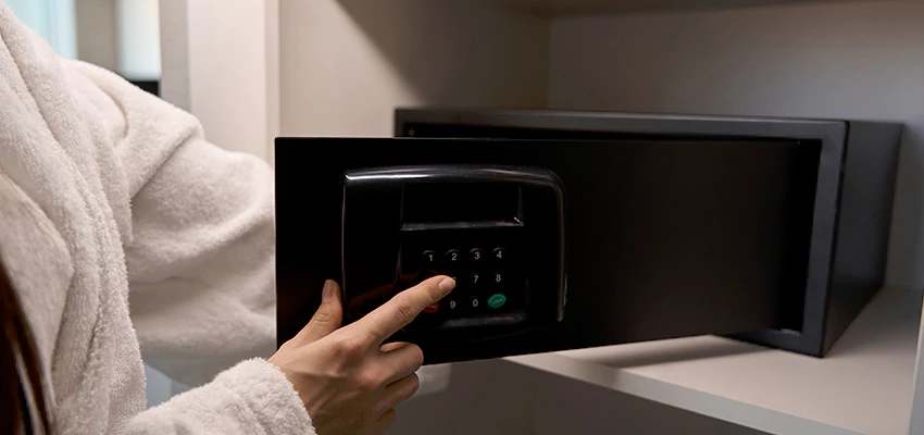 Safe Unlocking Service Company in Avocado Heights, California